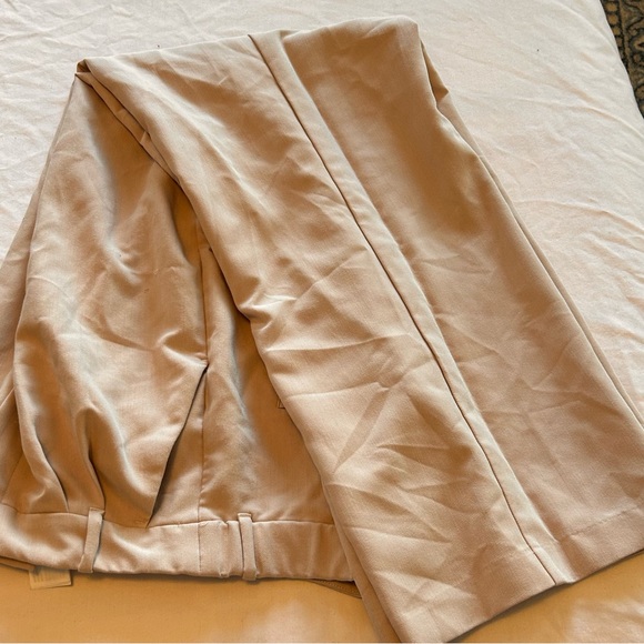 Abercrombie & Fitch Pants - Picture 4 of 7